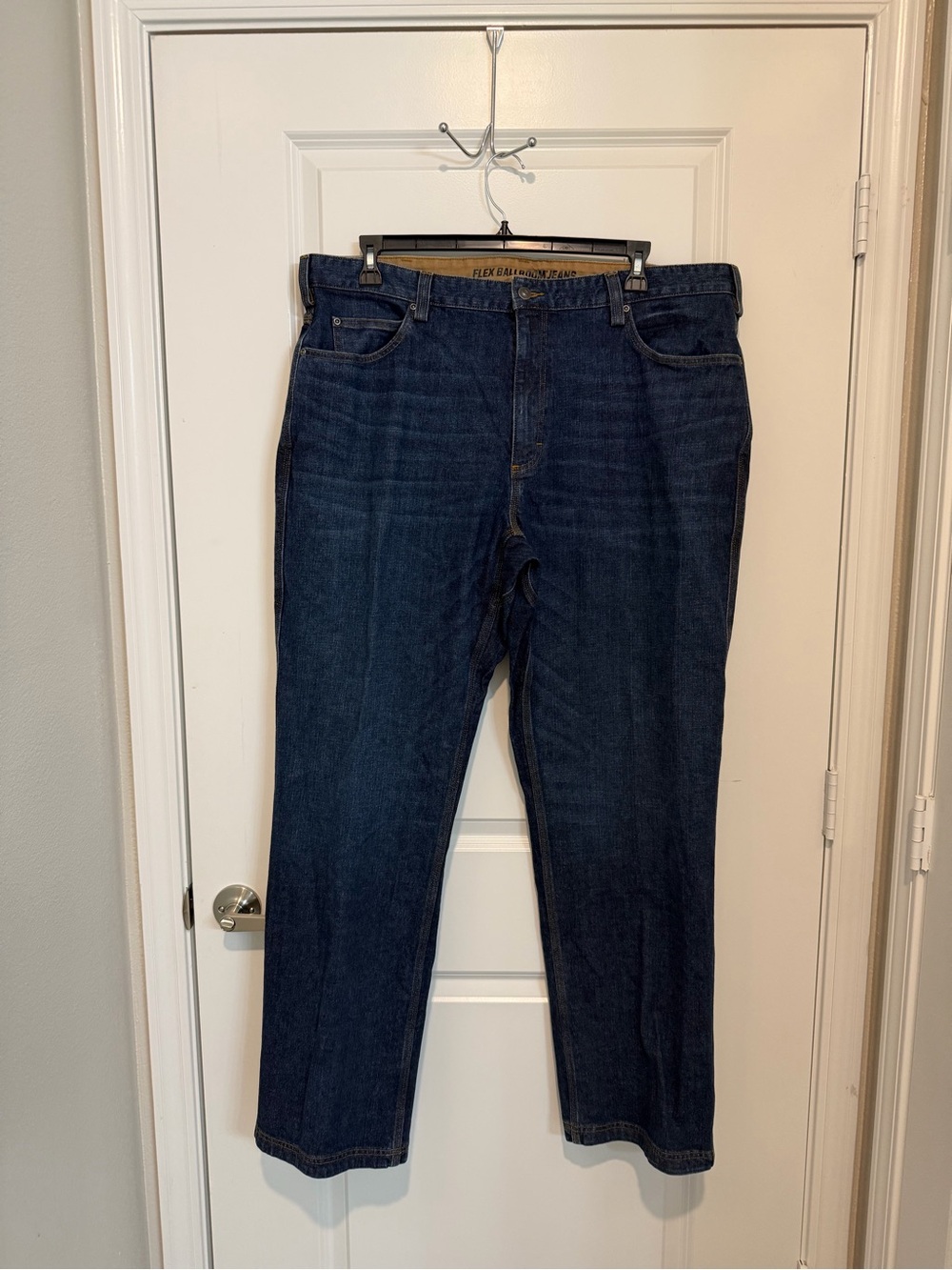 Duluth Trading Flex Ballroom Jeans 42x34 Relaxed Fit Stretch Denim Dark Wash